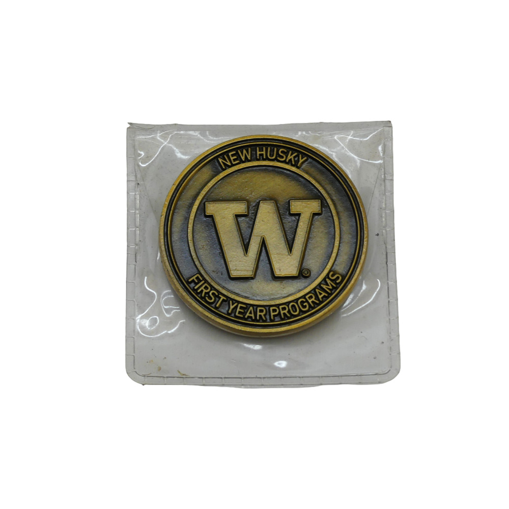 University of Washington New Husky Challenge Coin Token First Year Programs